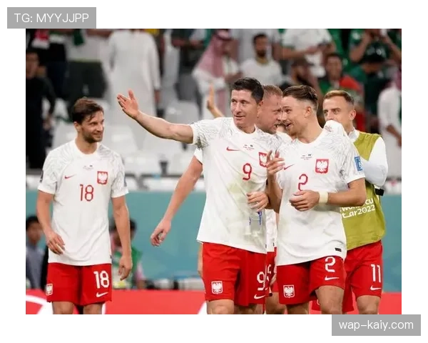 特写：在卡塔尔的足球博物馆，一件件藏品讲述世界杯的百年故事